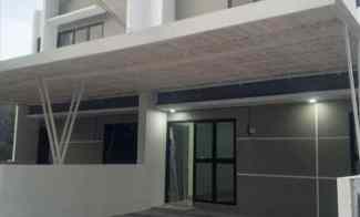 Rumah Dijual di Jalan raya jatiraden