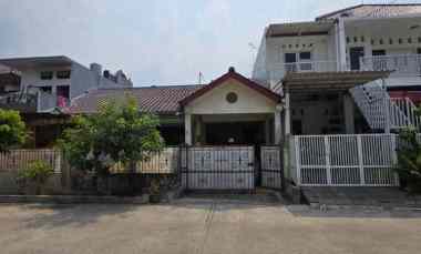 Rumah Murah dekat Mall di Delta Pekayon, Bekasi Selatan