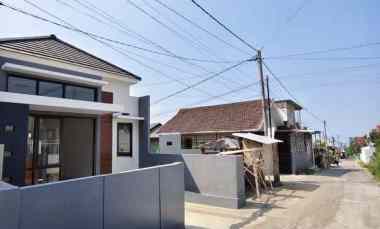 Rumah Dijual di Tlekung