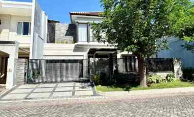 Rumah Dijual di pakuwon city villa Royal