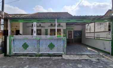Rumah Murah, Siap Huni, 5 menit dari Mall Amplaz Jogja