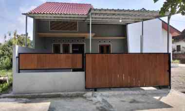Rumah Murah Siap Huni dekat Pasar Kalasan Sleman