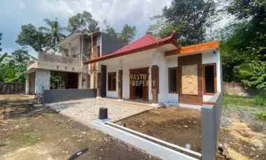 Rumah Dijual di Dekat Keborengit, Tegalarum, Kec. Borobudur, Kabupaten Magelang, Jawa Tengah