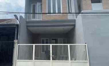 Rumah New Minimalis 2 Lantai Pondok Tjandra - Mangga