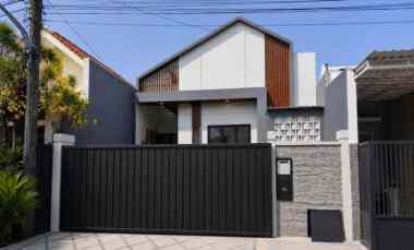 Rumah Nirwana Executive Surabaya New Minimalis