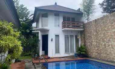 Rumah Dijual di Sektor 9
