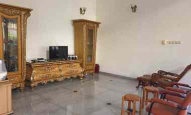 Rumah Pakuwon City Villa Royal Strategis Bagus
