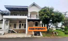 Rumah Besar dalam Cluster dekat Security Citra Gran Cibubur