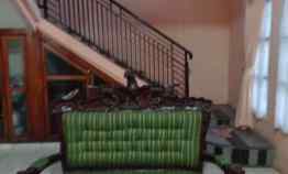 Dijual Rumah 2 Lantai dan Luas di Perum Jati Putra Asri Cibunar Trg