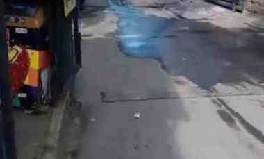 Rumah Pinggir Jalan Jombang Tangsel