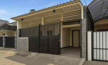 Rumah Ploso Timur Full Renovasi Seperti Baru