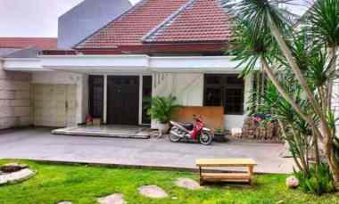 Rumah Dijual di Raya Darmo