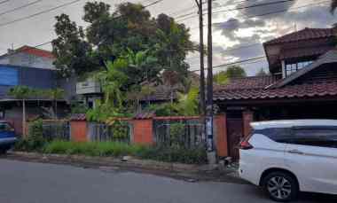 Rumah Raya Kutisari Selatan I, Strategis, Row 3 Mobil