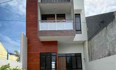 Rumah Ready Dua Lantai di Pedurungan Semarang