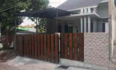 Rumah Ready Siap Huni Cemara Banyumanik Semarang