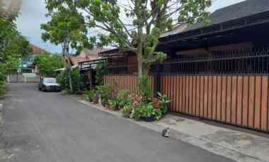 Rumah Riung Cisaranten Kulon Gedebage Bandung