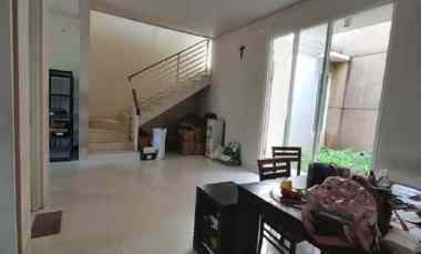 Rumah Royal Residence Cluster De Rosenburg