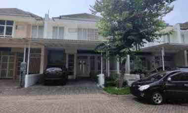 Rumah Royal Residence Semi Furnised