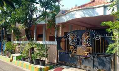 Rumah Rungkut Barata Strategis, Row Jalan 2 Mobil