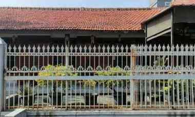 Rumah Sayap Turangga dalam Komplek Hunian Nyaman Asri