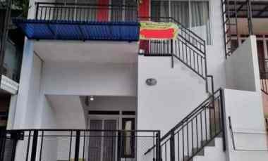 rumah second 1 5 lt dalam cluster di beji depok