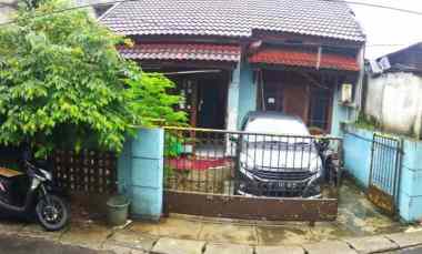 Rumah Second Akses Mobil Legoso Ciputat