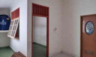 Rumah Second Ciracas Jakarta Timur dalam Komplek