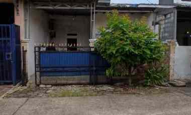 rumah second murah dalam perumahan dicinangka depok