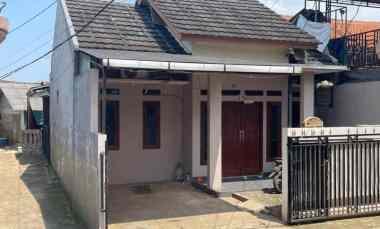 Rumah Dijual di Kalibaru