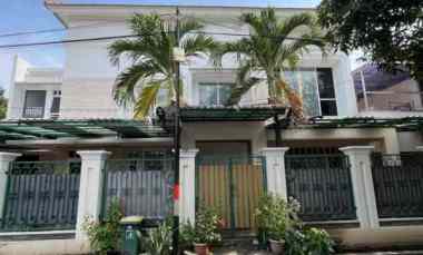 Rumah Secondary dalam Komplek di Rawamangun