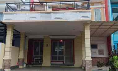 Rumah Secondary Semi Furnished di Kota Wisata