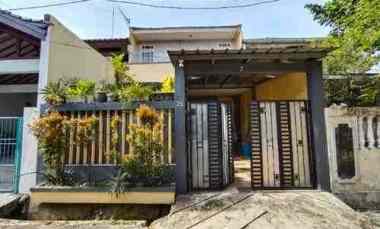 Rumah Seken Apik Terawat di Beji Depok