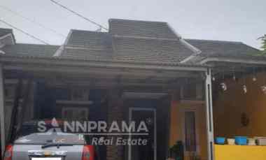 Rumah Dijual di Jln raya pengasinan Depok