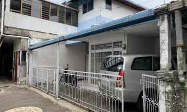 rumah semi furnished di sarijadi dekat ke pusat kota