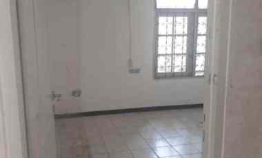 Rumah Dijual di Klampis Semolo