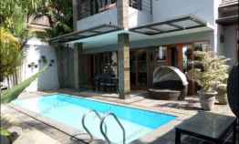 Rumah Villa di Komplek Bandung Utara