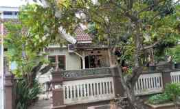Rumah Second dengan Tanah Luas Serua Srno