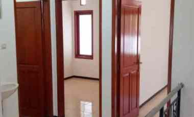 Rumah Disewakan di Gerlong