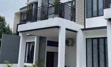 Rumah Dijual di Jln raya tanah Baru Beji depok