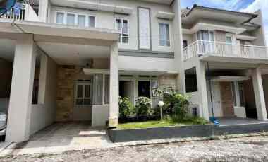 Rumah Siap Huni 2 Lantai di Saxophone