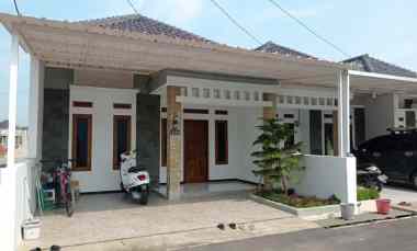 Rumah Siap Huni 3 menit dari Alun Alun Banjaran