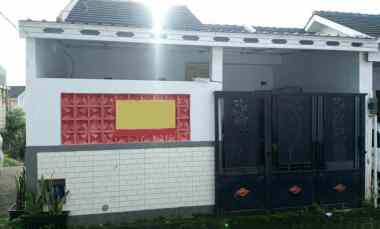 Rumah Dijual di KARANGPLOSO