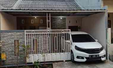 Rumah Siap Huni 400 juta an di Btu Malang