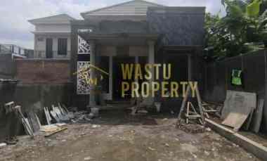 Rumah Siap Huni 5 menit ke Pasar Cebongan