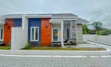 Rumah Siap Huni, 5 menit ke Pasar Prambanan di Kalasan