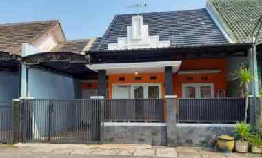 Rumah Dijual di JANTI