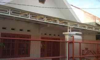 Rumah Siap Huni Daerah Cawang Kavling Nyaman Strategis