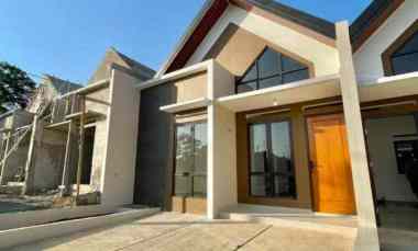 Rumah Siap Huni dalam Cluster di Tangerang Selatan