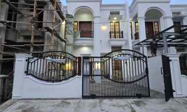 Rumah Siap Huni dalam Komplek di Duren Sawit Jaktim