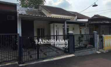 Rumah Siap Huni dalam Mini Cluster Mampang Depok - RoSit